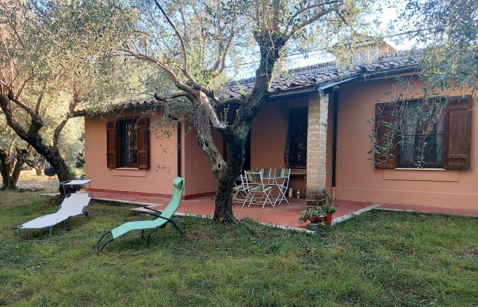 All'Ombra Degli Olivi Pisciarelli Exteriör bild